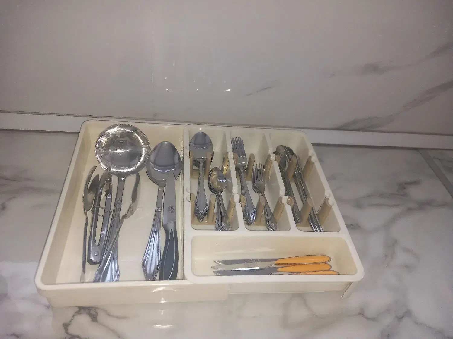 نظم دهنده قاشق و چنگال|آب‌چکان و نظم‌دهنده ظروف|ورامین, ورامین|دیوار