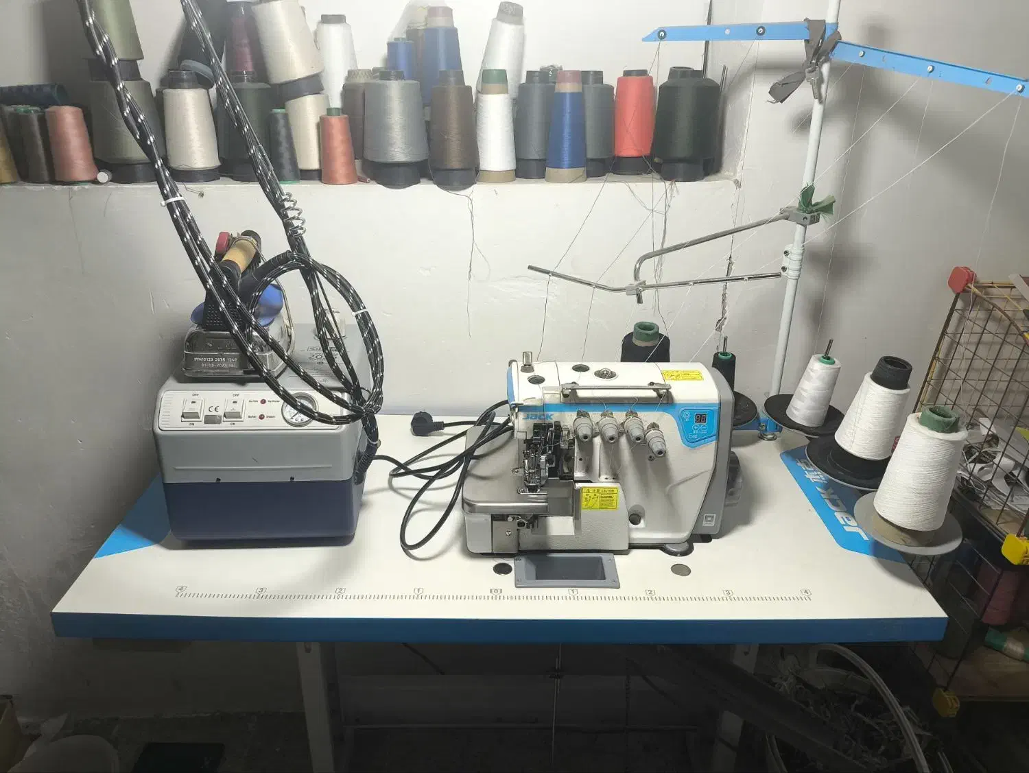 سر دور 5 نخ    و اتو|چرخ خیاطی و ریسندگی|کوهدشت, |دیوار