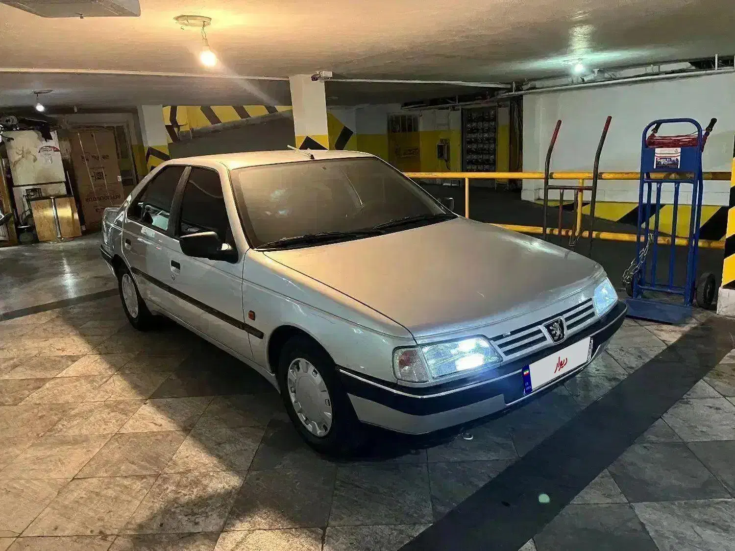 پژو 405 مدل 85|خودرو سواری و وانت|تهران, ایران|دیوار