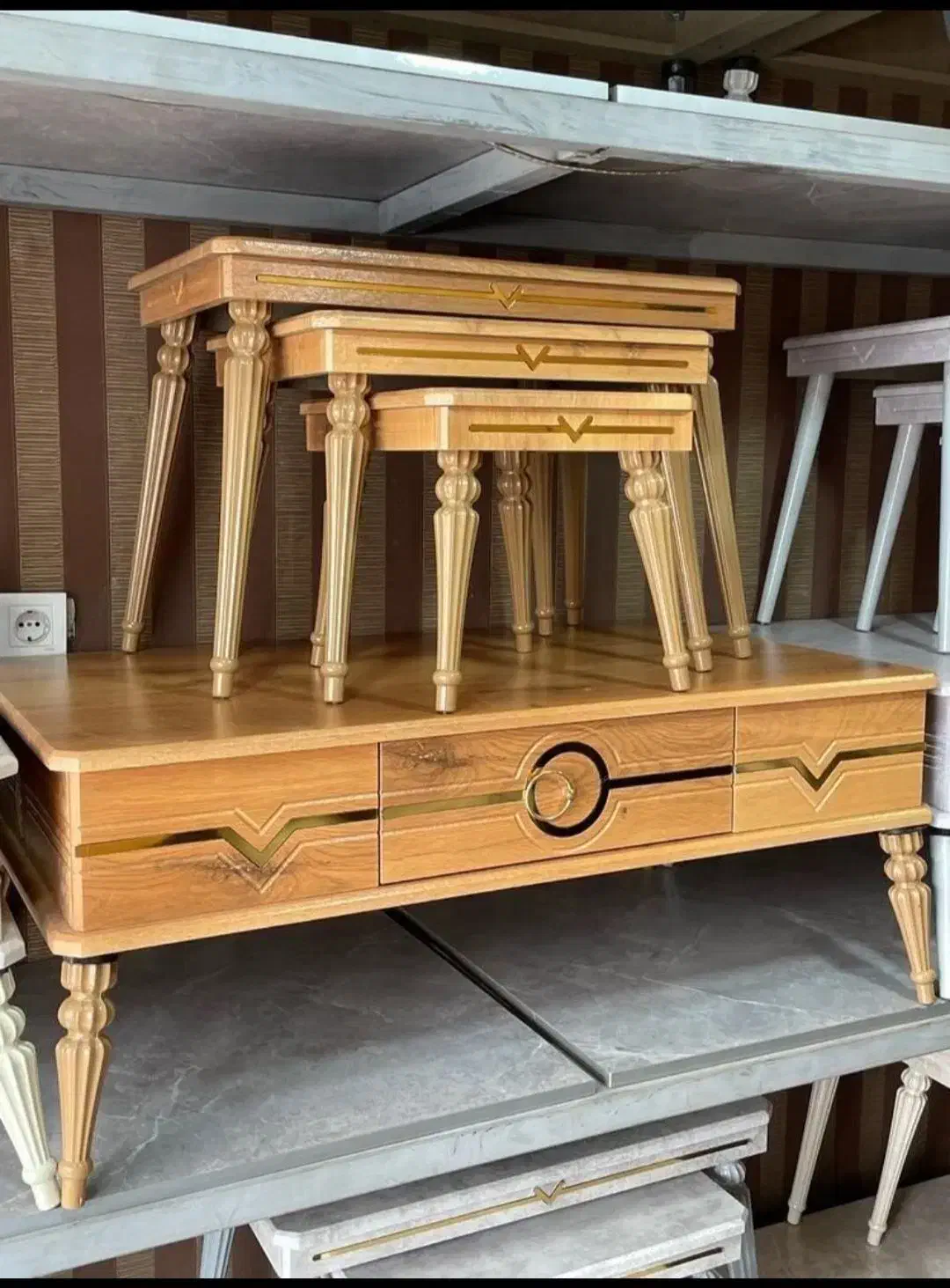 فروشگاه میزجلو مبلی‌ وعسلی زرین|مبلمان خانگی و میز عسلی|گرگان, |دیوار