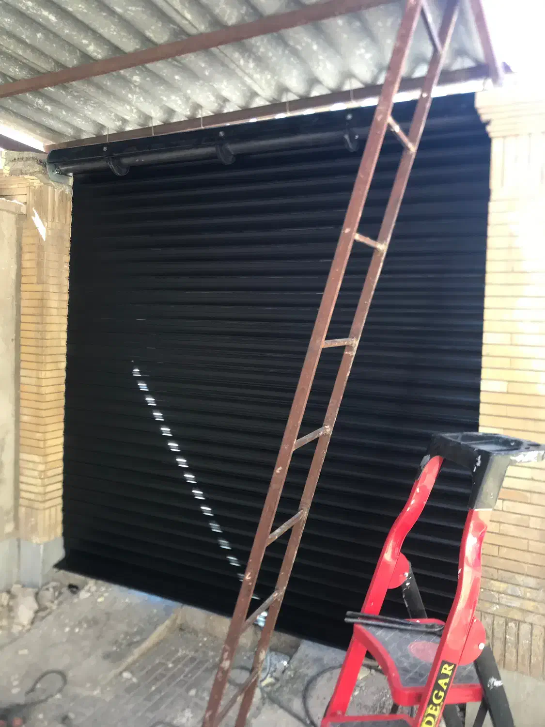 خدمات کرکره برقی|خدمات پیشه و مهارت|اسفراین, |دیوار