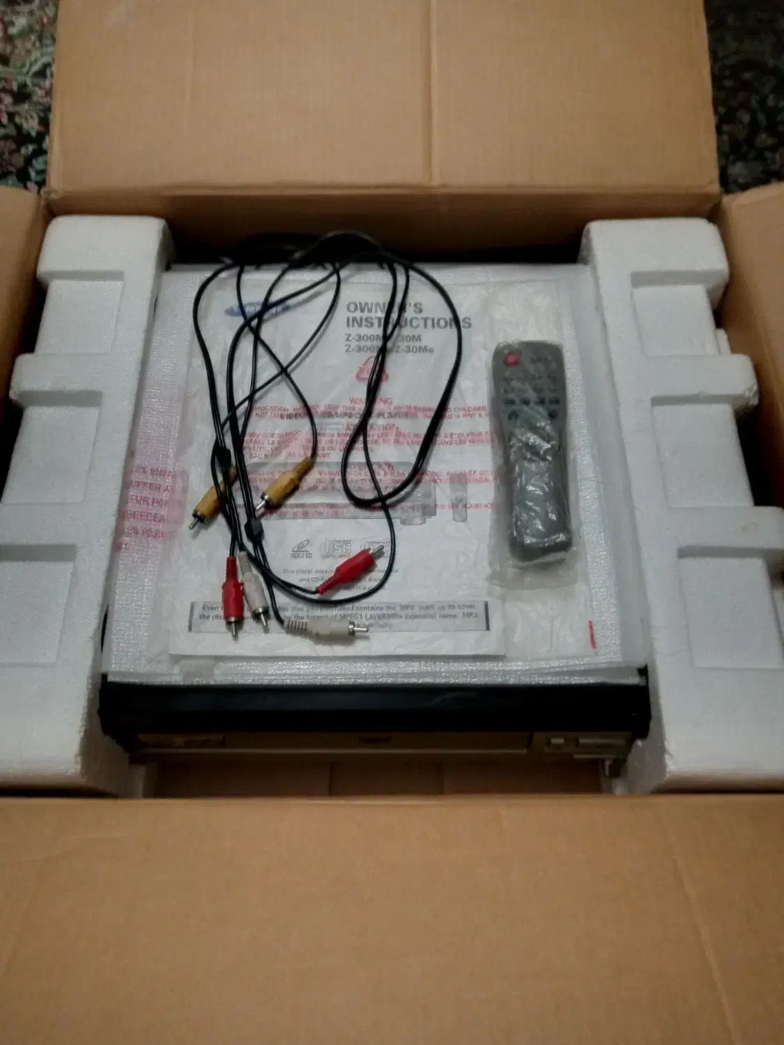 دستگاه سیدی فروشی|پخش‌کننده DVD و ویدیو|کرمان, |دیوار