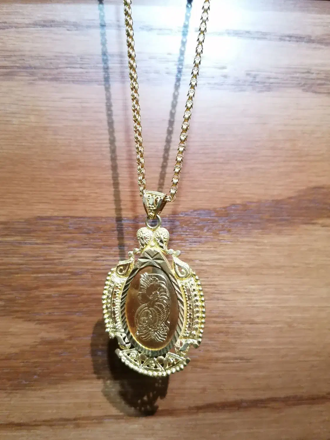 طلا پلاک و زنجیر|جواهرات|شیراز, کاراندیش|دیوار