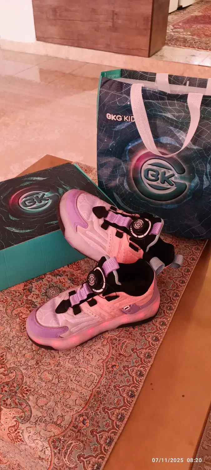 کفش  اسکیتی مارک بی کی جی|دوچرخه، اسکیت، اسکوتر|یاسوج, |دیوار