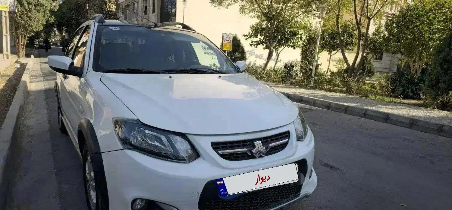 کوییک  R۱۴۰۱ با رینگ و مانیتور|خودرو سواری و وانت|شاهین‌شهر, نظامی|دیوار