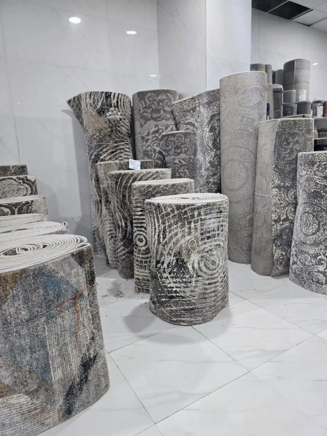 فرش فانتزی و طرح دار برشی|فرش|تهران, بهارستان|دیوار