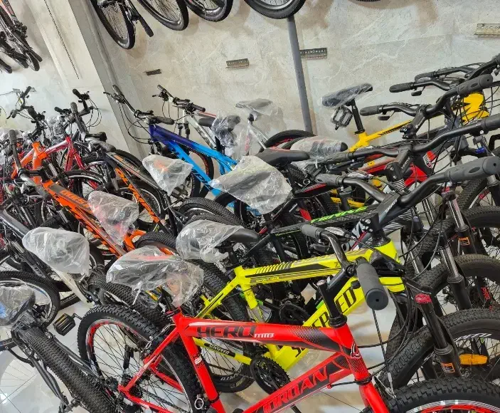 راحتی با دوچرخه ام پرا طور|اسباب‌بازی بچه|بافت, |دیوار