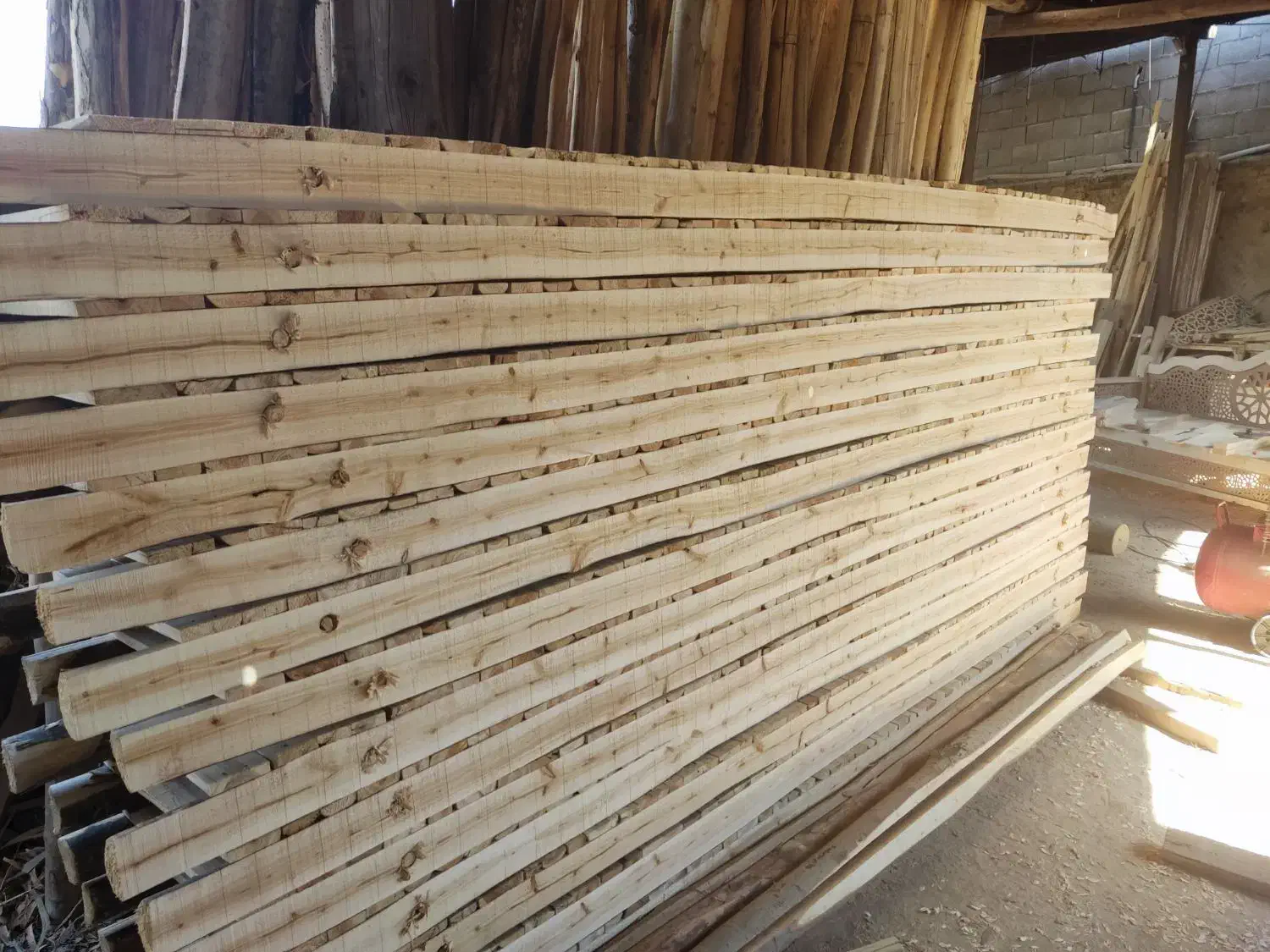 تخته قالی،تخته بنایی،نردبان|مصالح و تجهیزات ساختمان|خمینیشهر, |دیوار