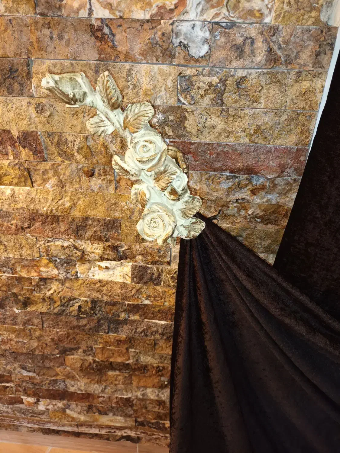 پرده|پرده، رانر، رومیزی|بندر انزلی, کارآموزی|دیوار