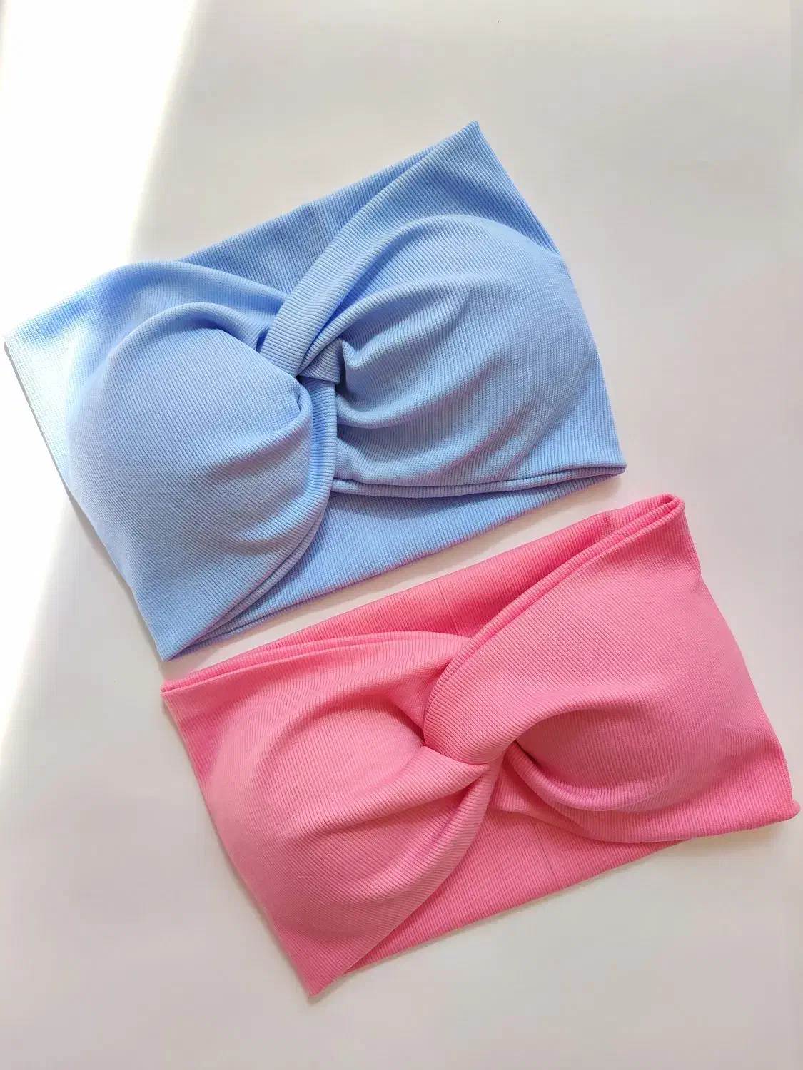 کراپ و تاپ و تیشرت|لباس|کاشان, عربها|دیوار