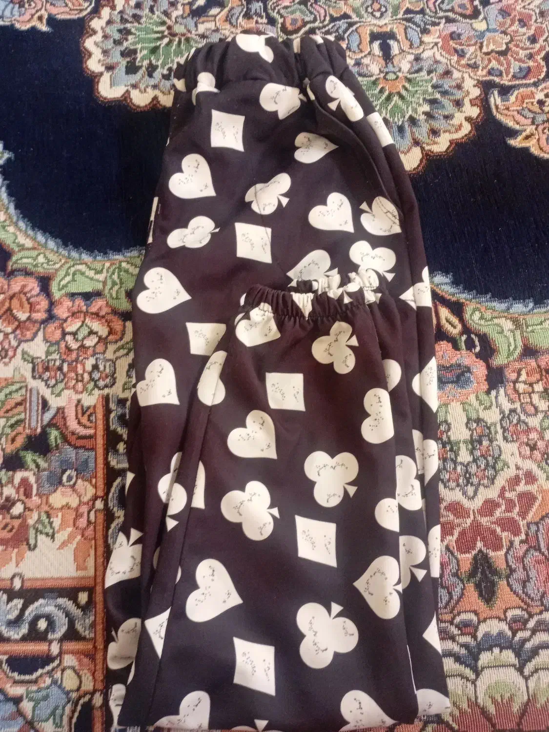 لباس وشلوار وچند دامن کوتاه|لباس|سبزوار, صالح آباد|دیوار