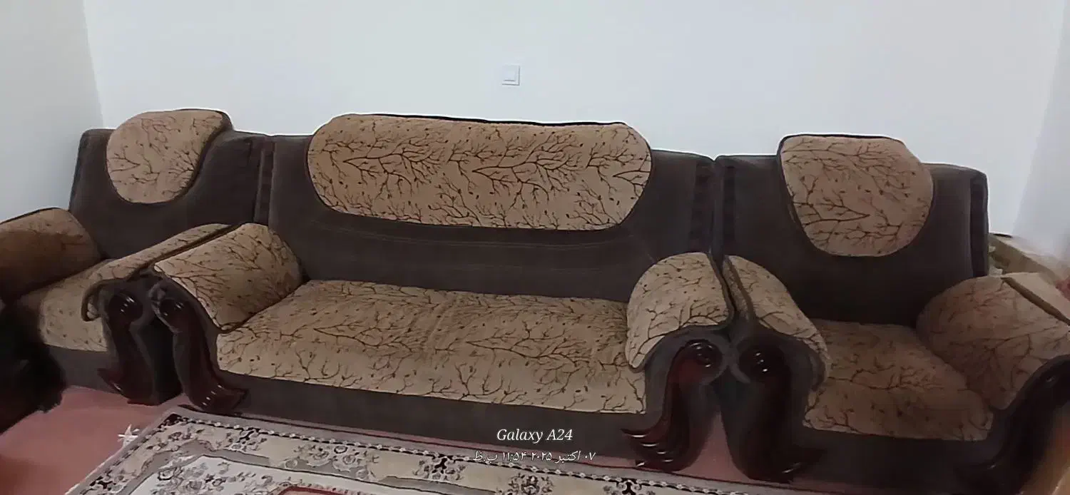 فروش مبل7نفره بدون چروک و  سالم درحد نو نو|مبلمان خانگی و میز عسلی|ملک‌آباد, |دیوار