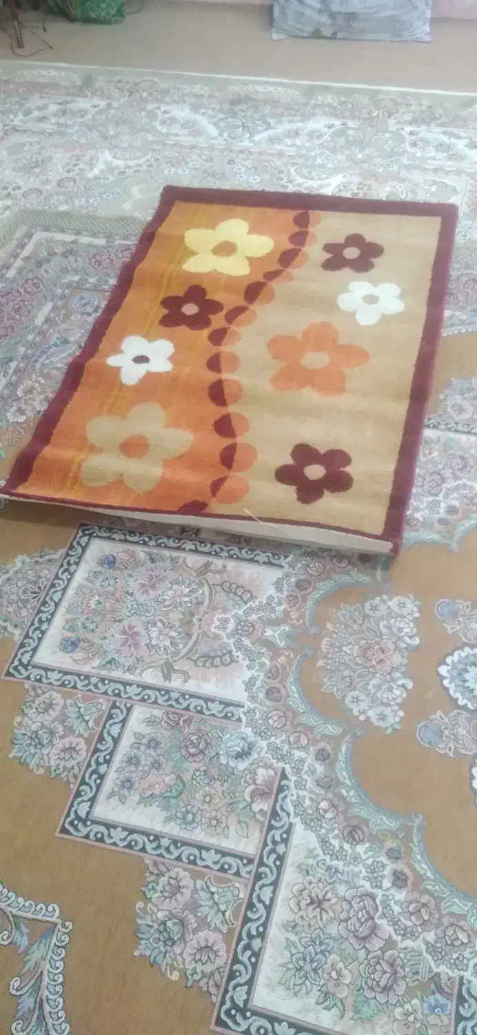 قالیچه|فرش|مشهد, انقلاب|دیوار