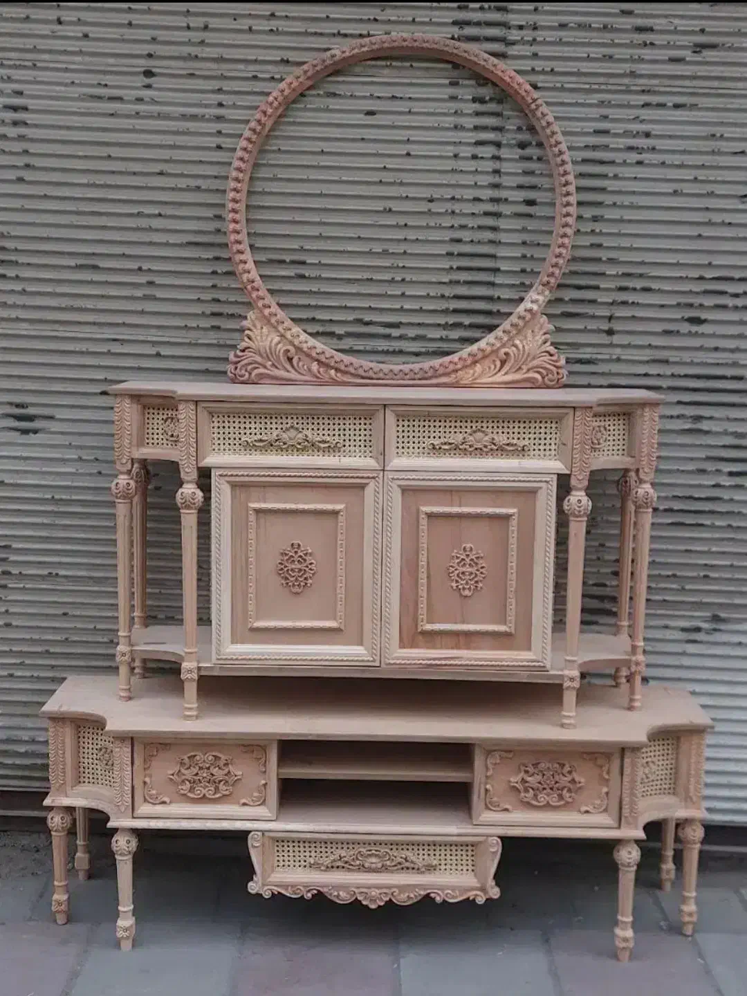 انواع میزتیوی وکنسول نجاری گلریز|بوفه، ویترین، کنسول|تهران, شادآباد|دیوار