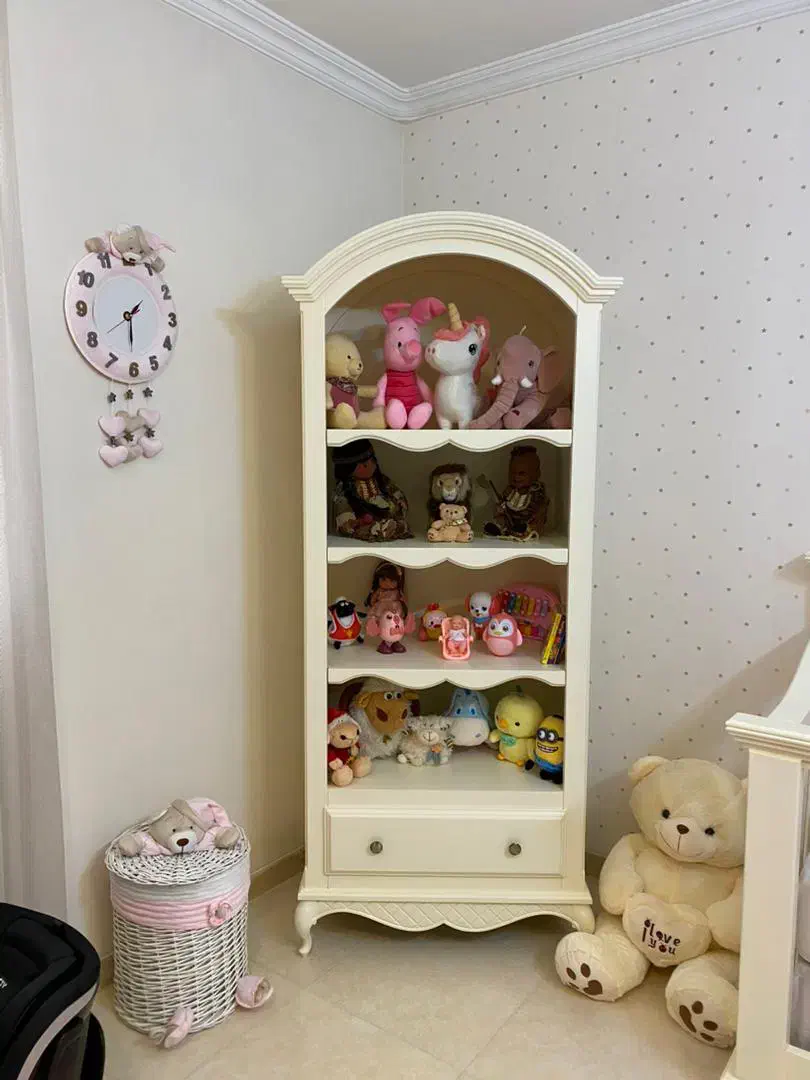 تخت و کمد سیسمونی|تخت و صندلی بچه|یزد, |دیوار