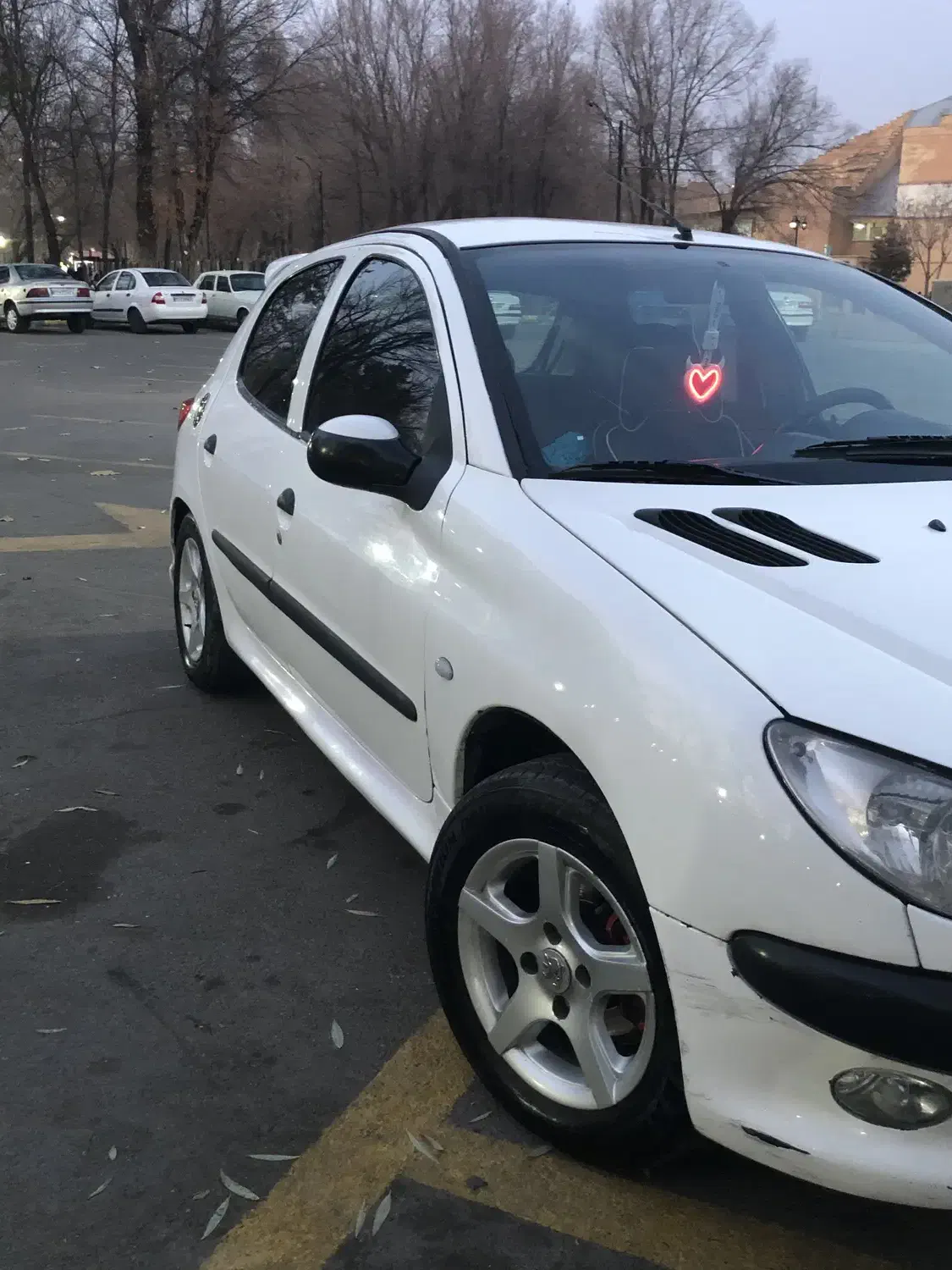 206مدل ۸۱|خودرو سواری و وانت|سقز, |دیوار