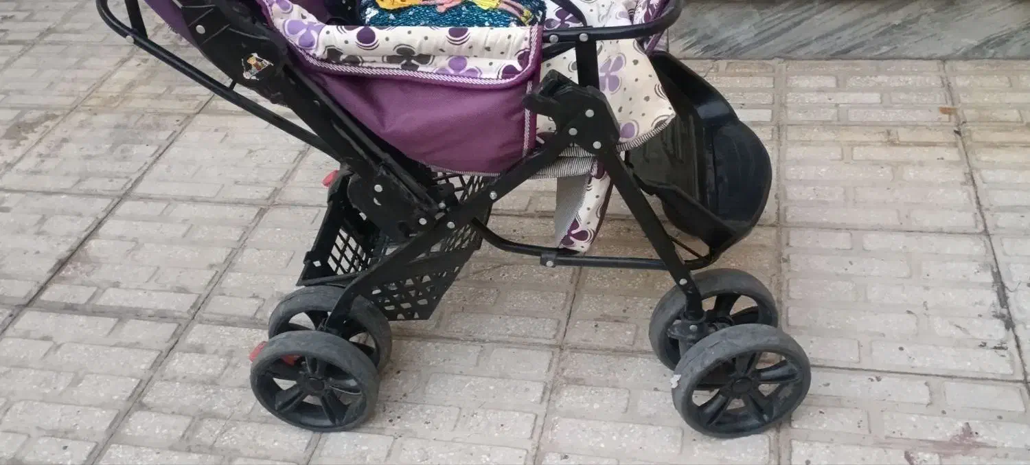 کالسکه بچه تمیز|کالسکه و لوازم جانبی|کرمانشاه, |دیوار