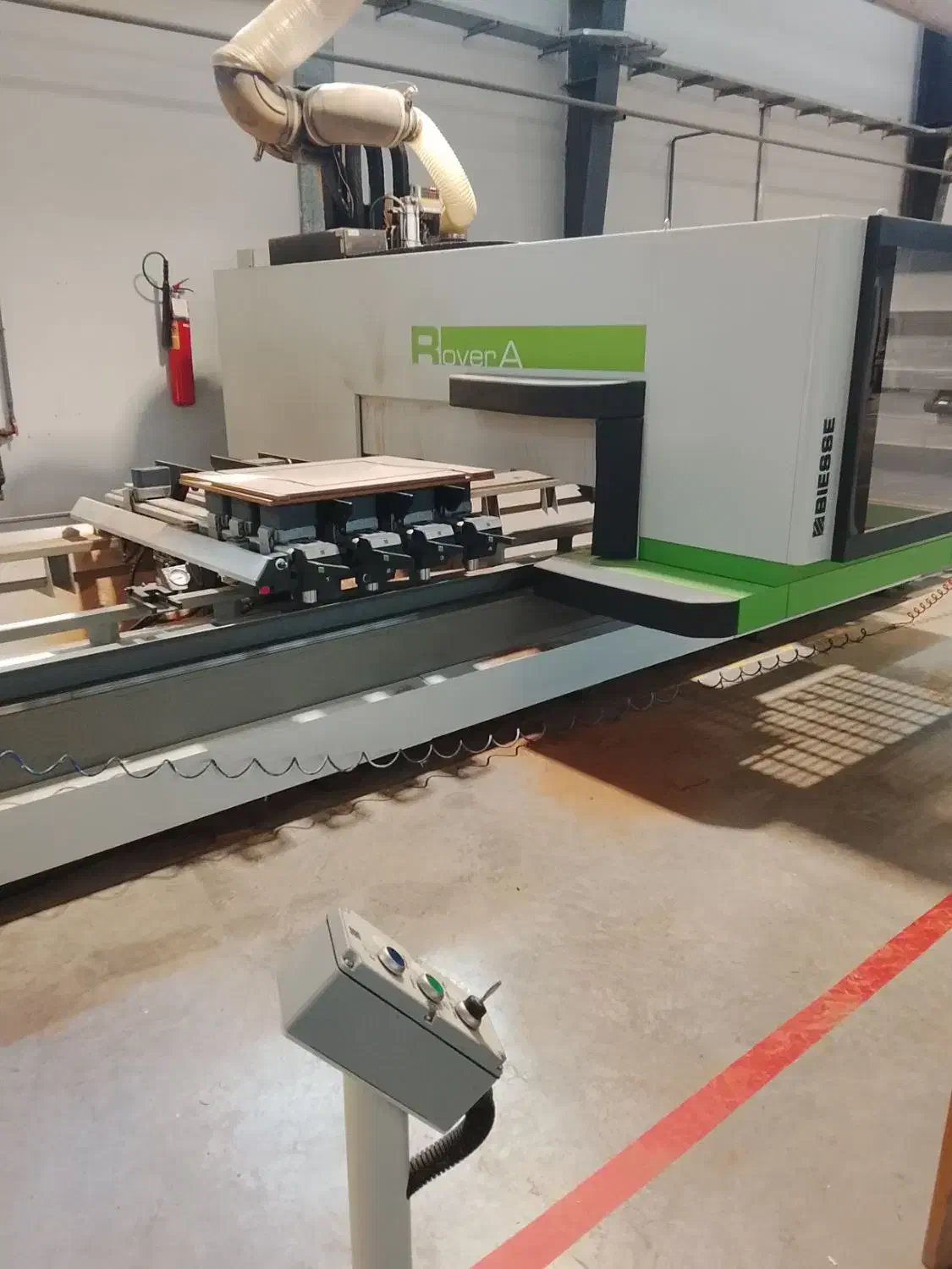 کابینت آشپزخانه و دکوراسیون داخلی مغازه ، منزل|خدمات پیشه و مهارت|کیش, |دیوار