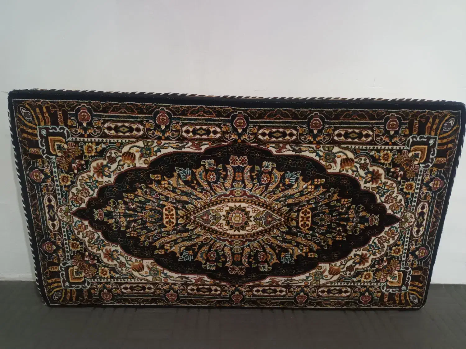 پشتی|پشتی|مریوان, |دیوار