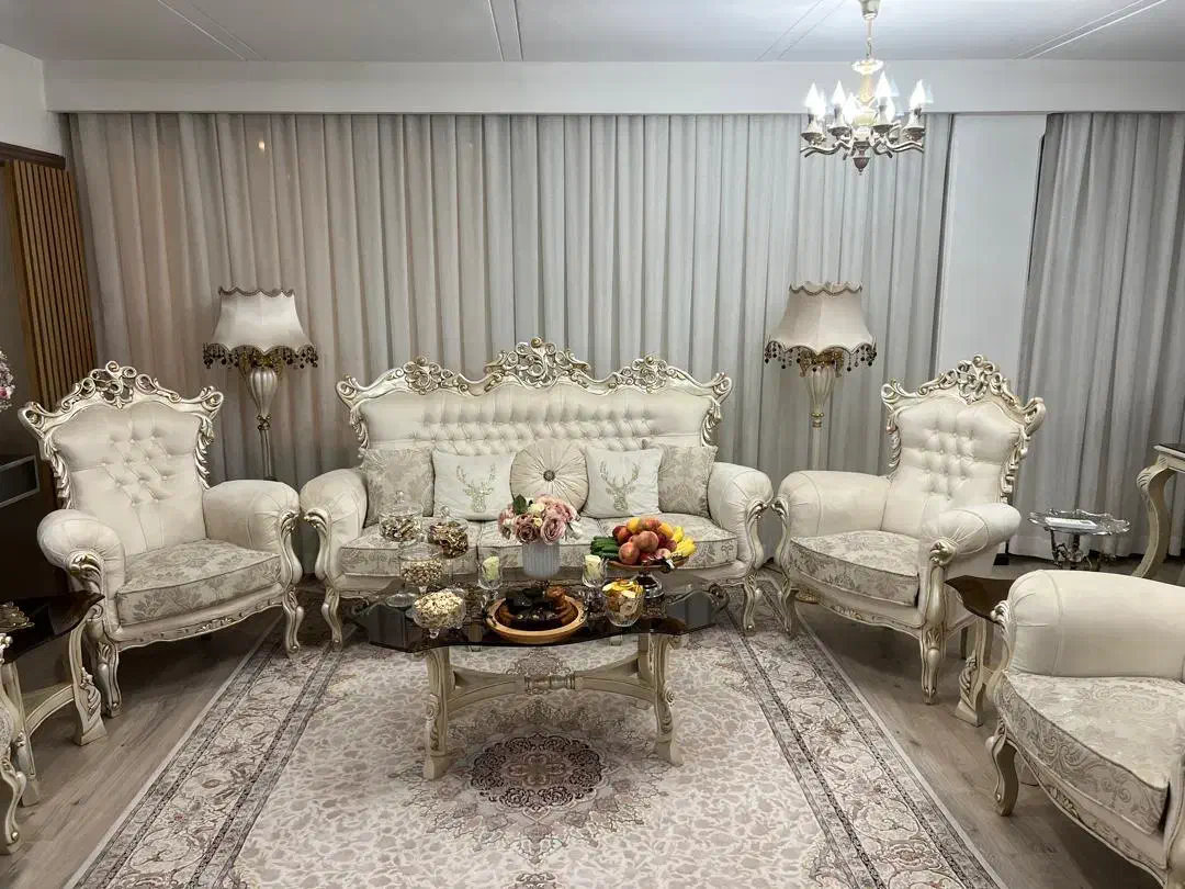 میز مبل سلطنتی به همراه نهار خوری|مبلمان خانگی و میز عسلی|فردیس, دهکده|دیوار