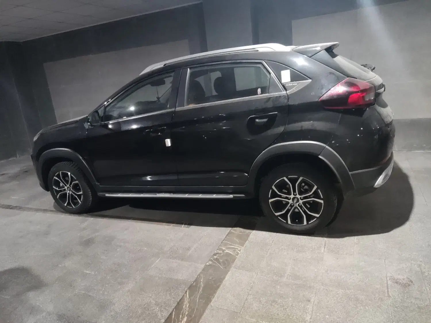 mvm|خودرو سواری و وانت|اندیشه, اندیشه فاز ۳|دیوار