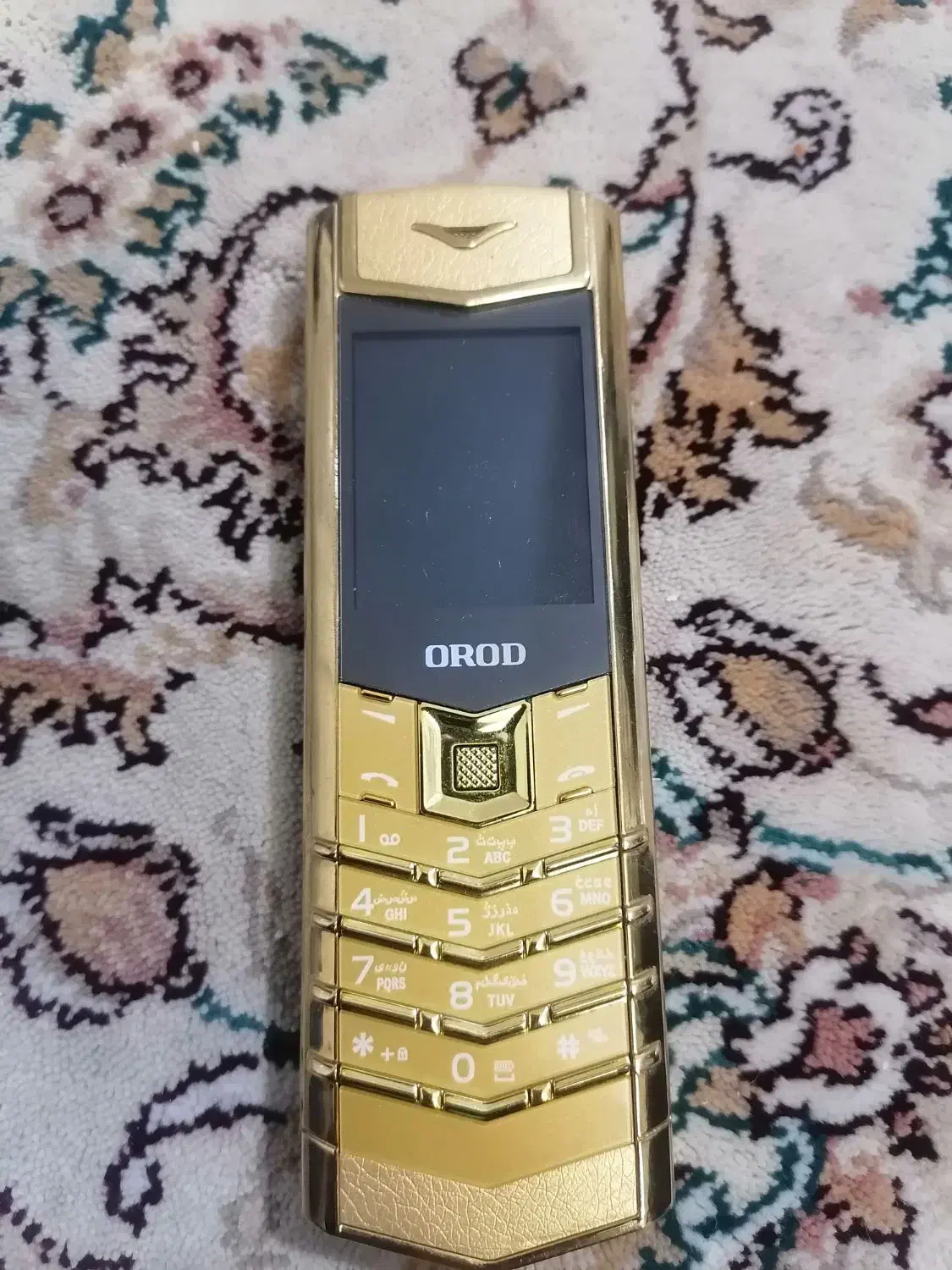 گوشی طرح ورتو|موبایل|اراک, |دیوار