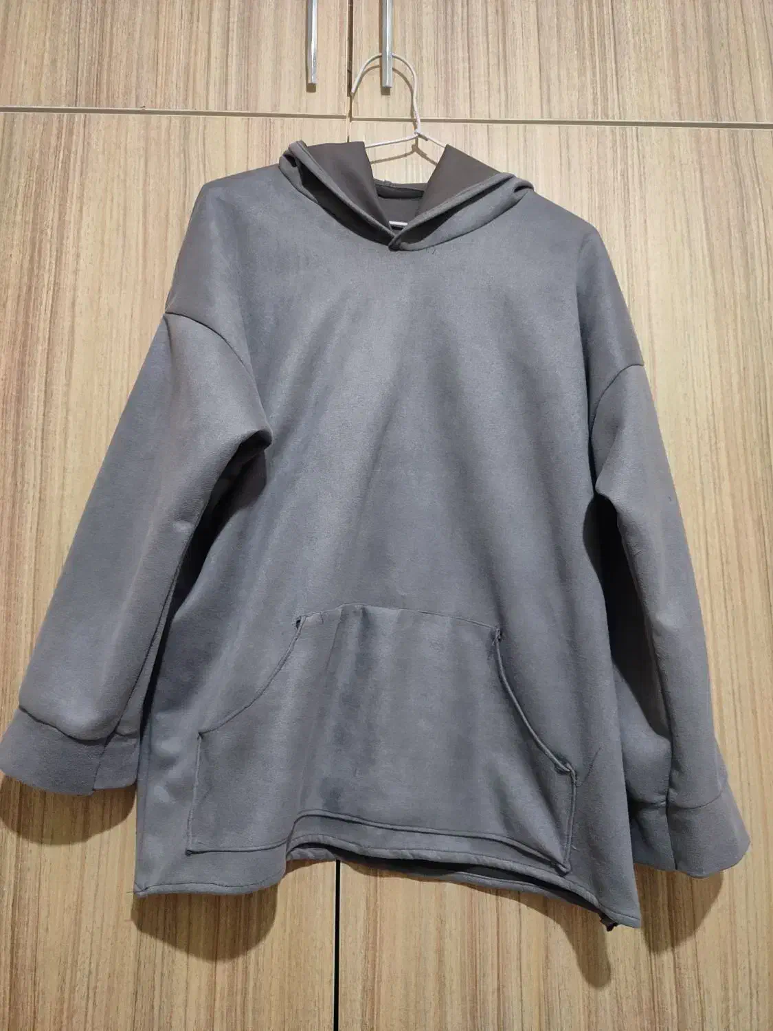 کاپشن ،پافر ،شلوار|لباس|نیشابور, بزرگمهر|دیوار