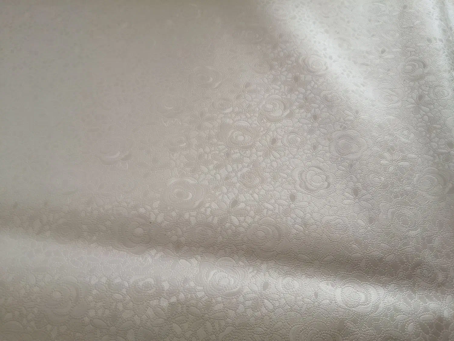 7 متر سفره نو|سفره، حوله، دستمال آشپزخانه|خمینی‌شهر, |دیوار