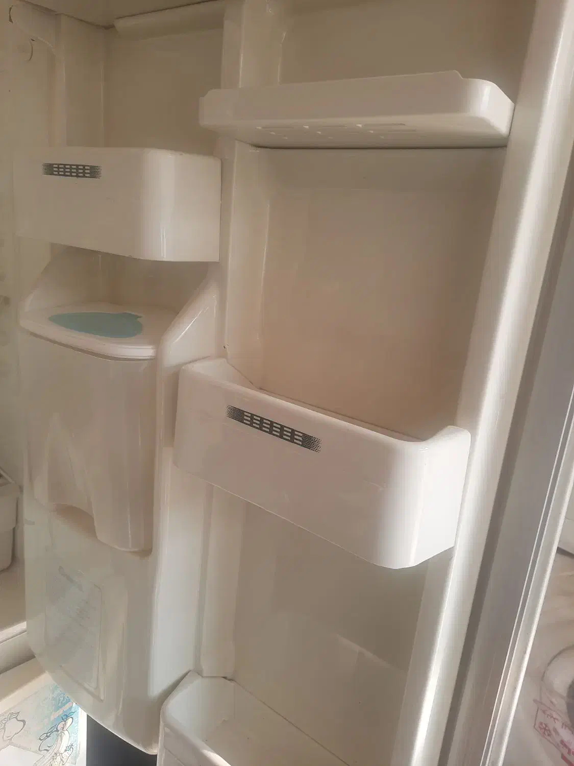 یخچال فریزر قندیل|یخچال و فریزر|دماوند, دماوند|دیوار