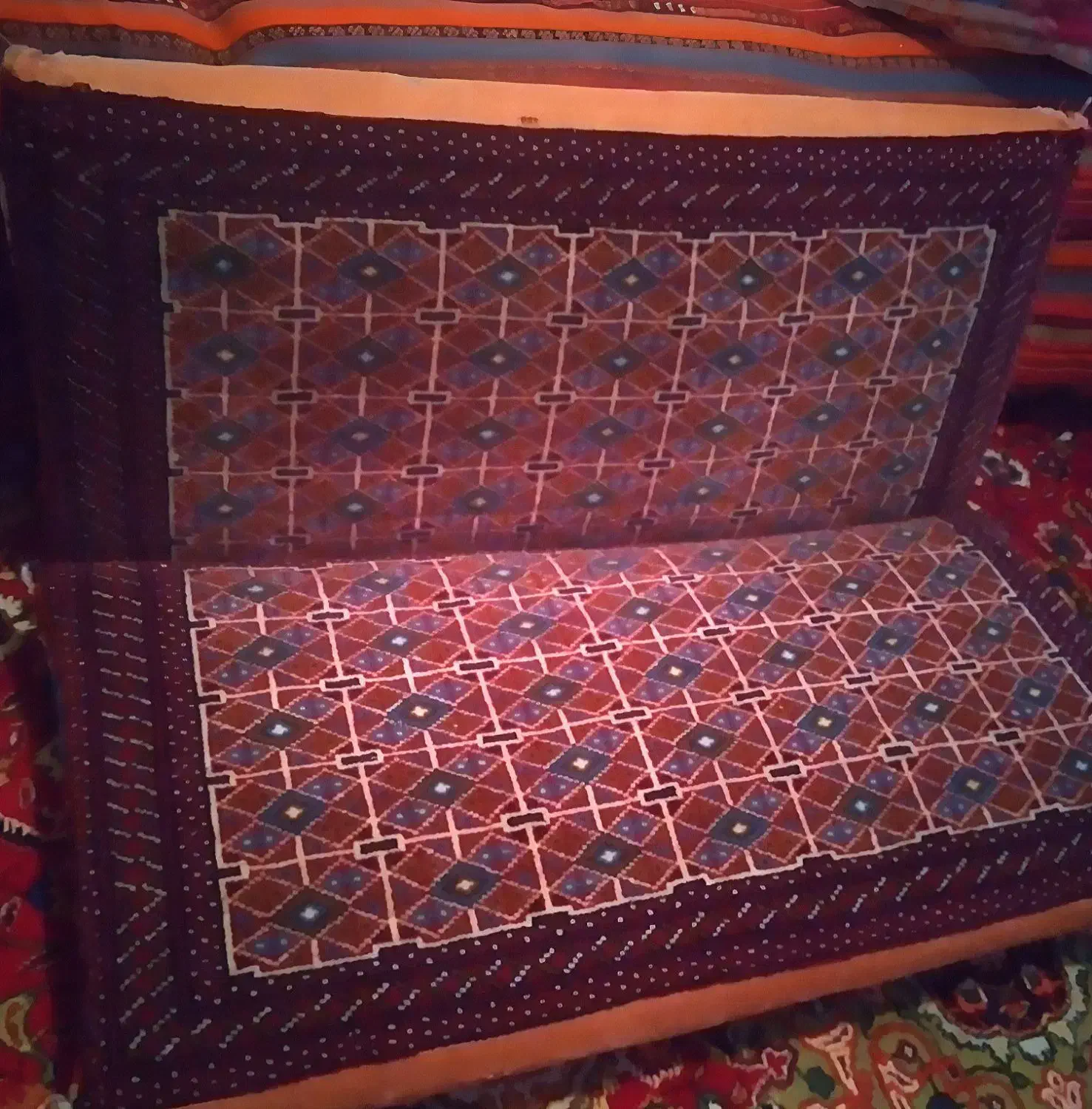 پشتی دست بافت سه جفت( ۶ تا)درحدنو.|پشتی|ارومیه, |دیوار