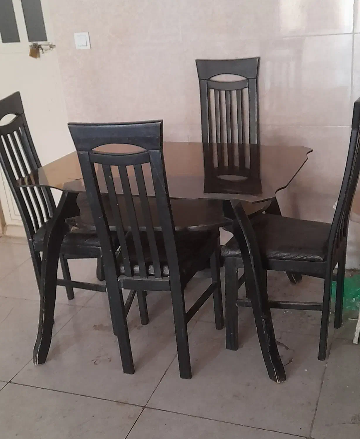 فروشی|میز و صندلی غذاخوری|ابهر, |دیوار