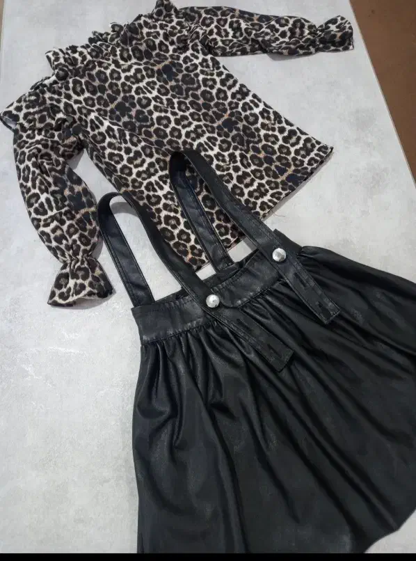 ست سارافن و کت و بلوز مخمل|کفش و لباس بچه|قم, انسجام|دیوار