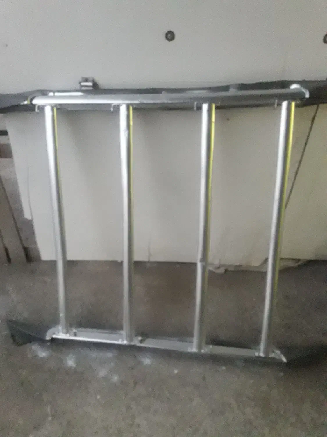 خواهان پیام|لوازم التحریر|سلماس, |دیوار