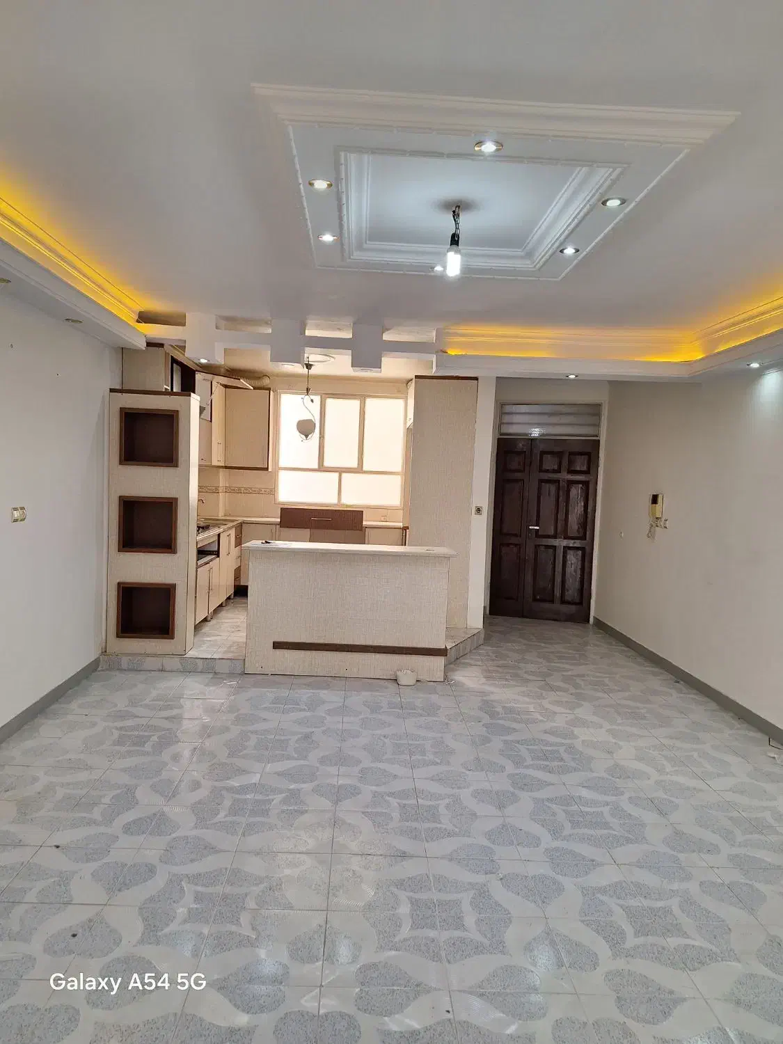 رهن کامل دو خوابه|اجارهٔ آپارتمان|اندیشه, اندیشه فاز ۱|دیوار