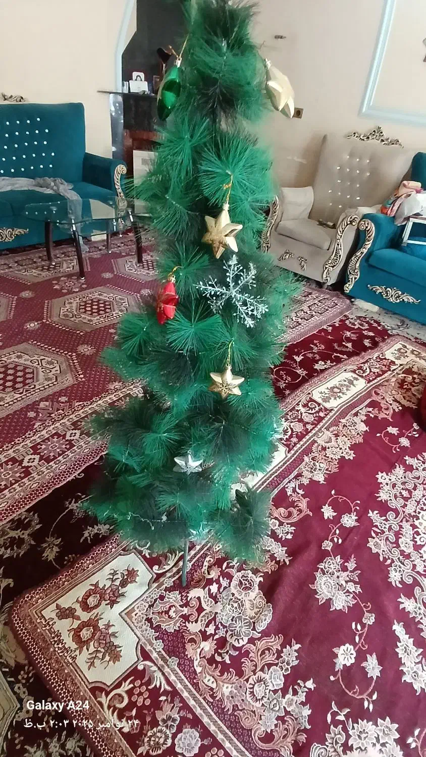 درختچه ی کریسمس|گل مصنوعی|شیراز, شهرک امیر کبیر|دیوار