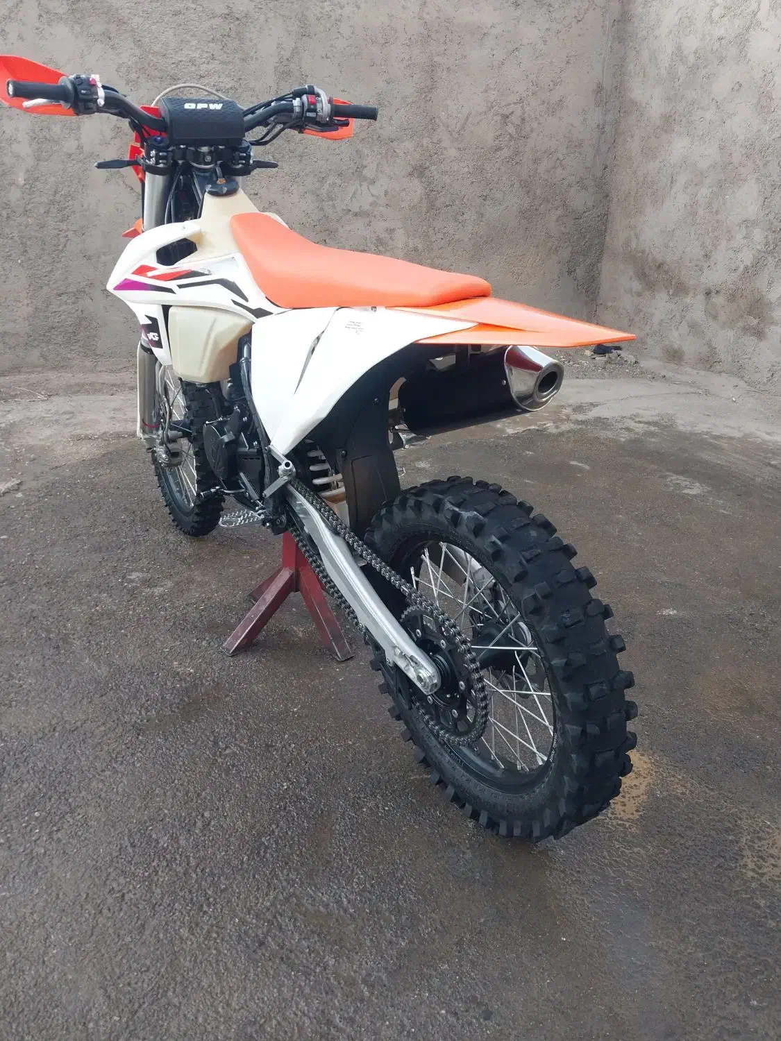 برمودا ۲۵۰yb|موتورسیکلت|بجنورد, |دیوار