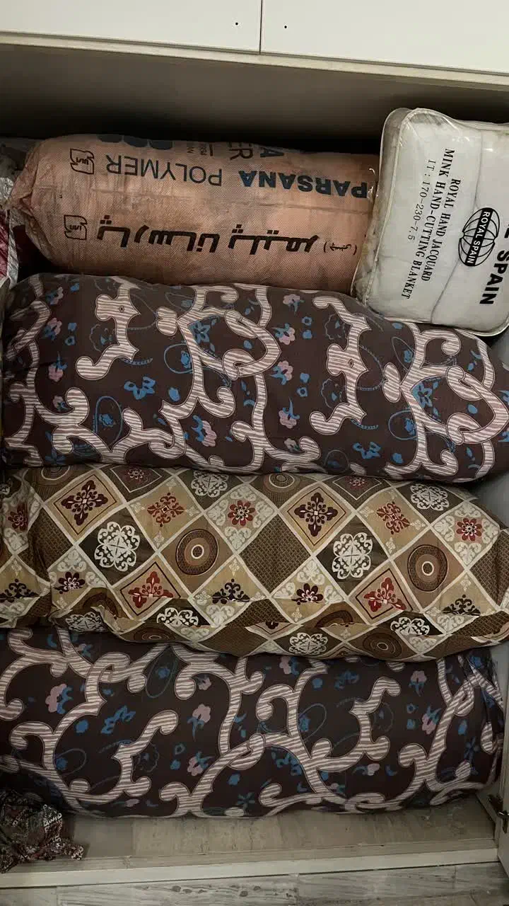 الیاف پشم شیشه|رختخواب، بالش، پتو|قم, ولیعصر|دیوار