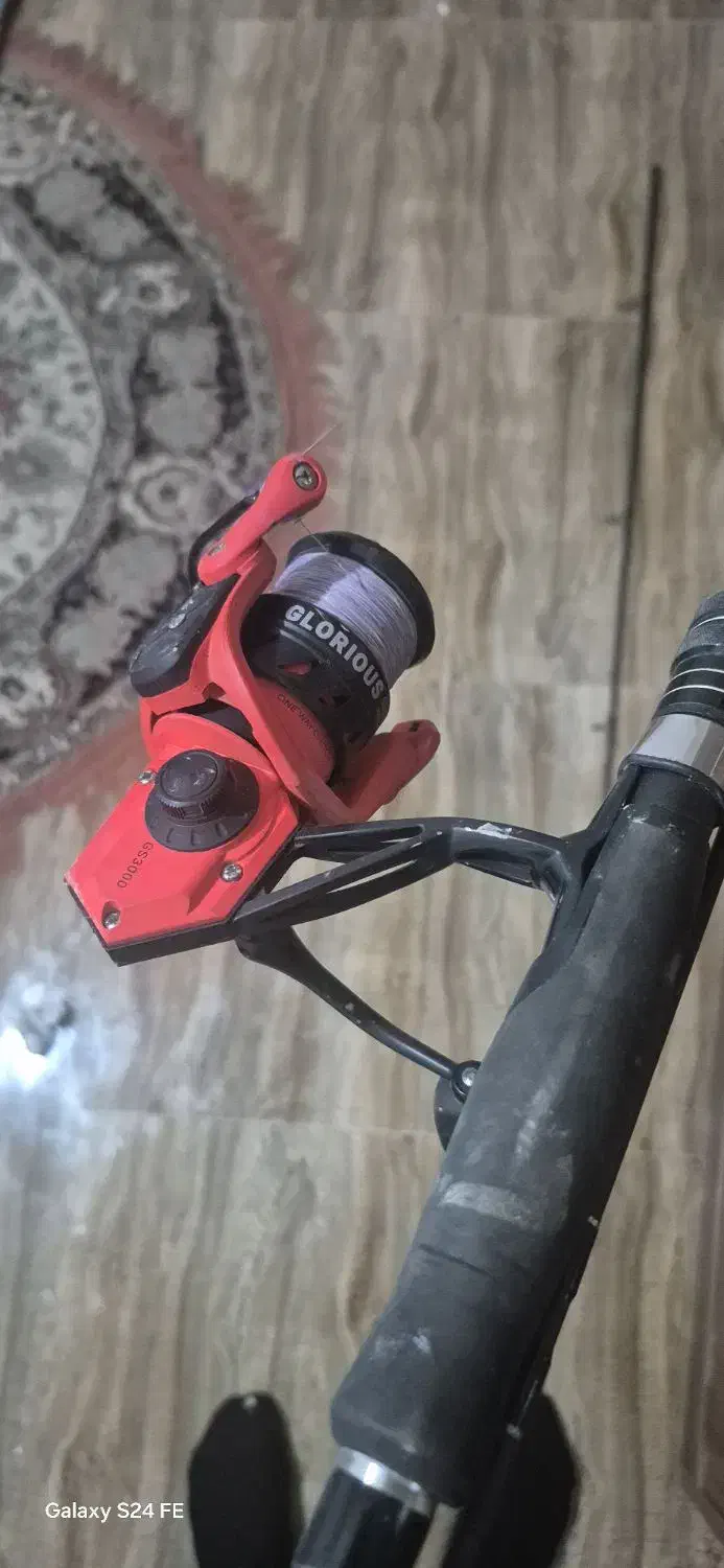 چوب و چرخ لنس کشی(اسپینینگ)|ماهیگیری|تبریز, |دیوار