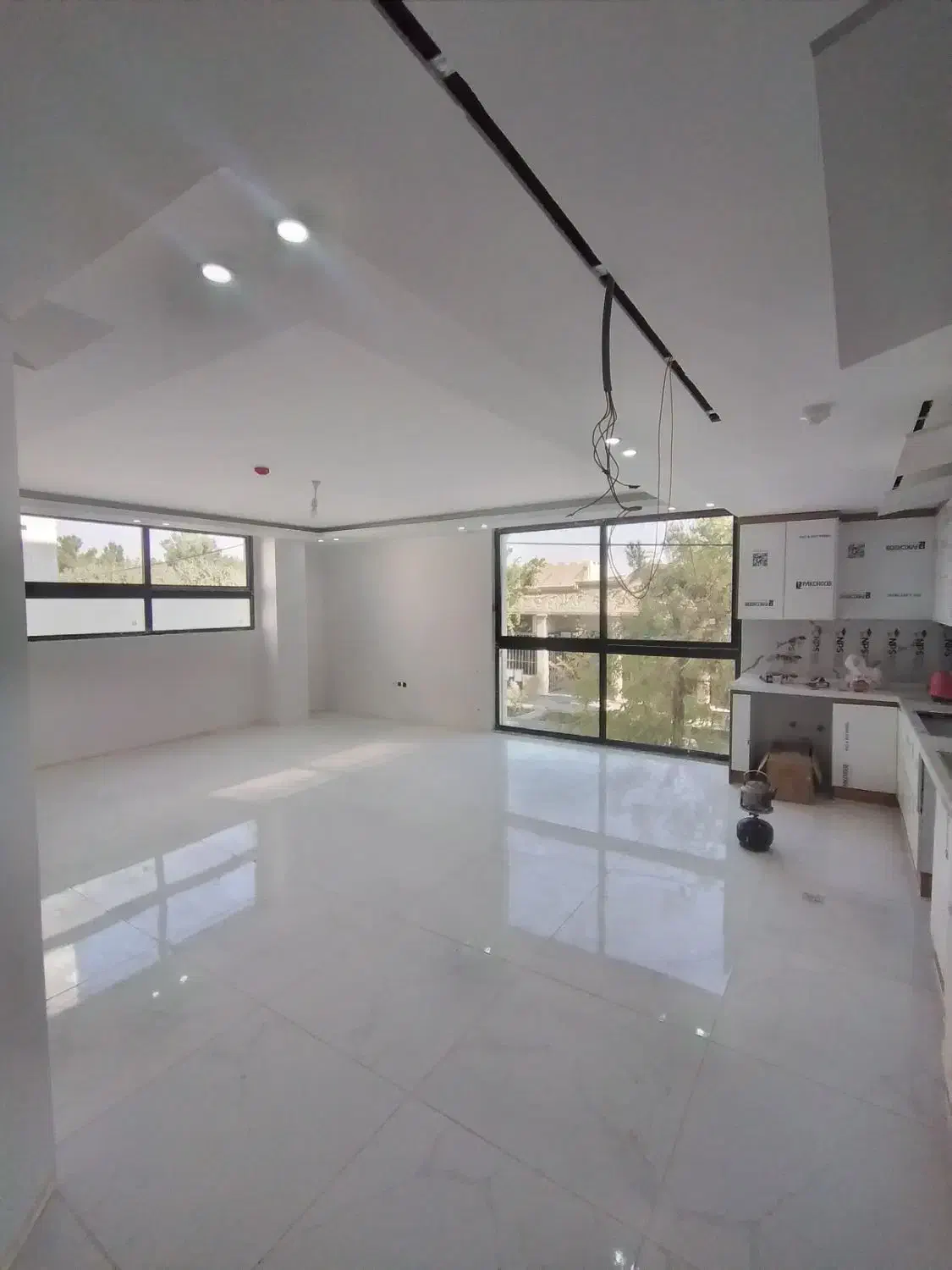 فروش اپارتمان ۱۲۰و۱۳۰ متری صفر رجایی|فروش آپارتمان|شاهین‌شهر, اقبال لاهوری|دیوار