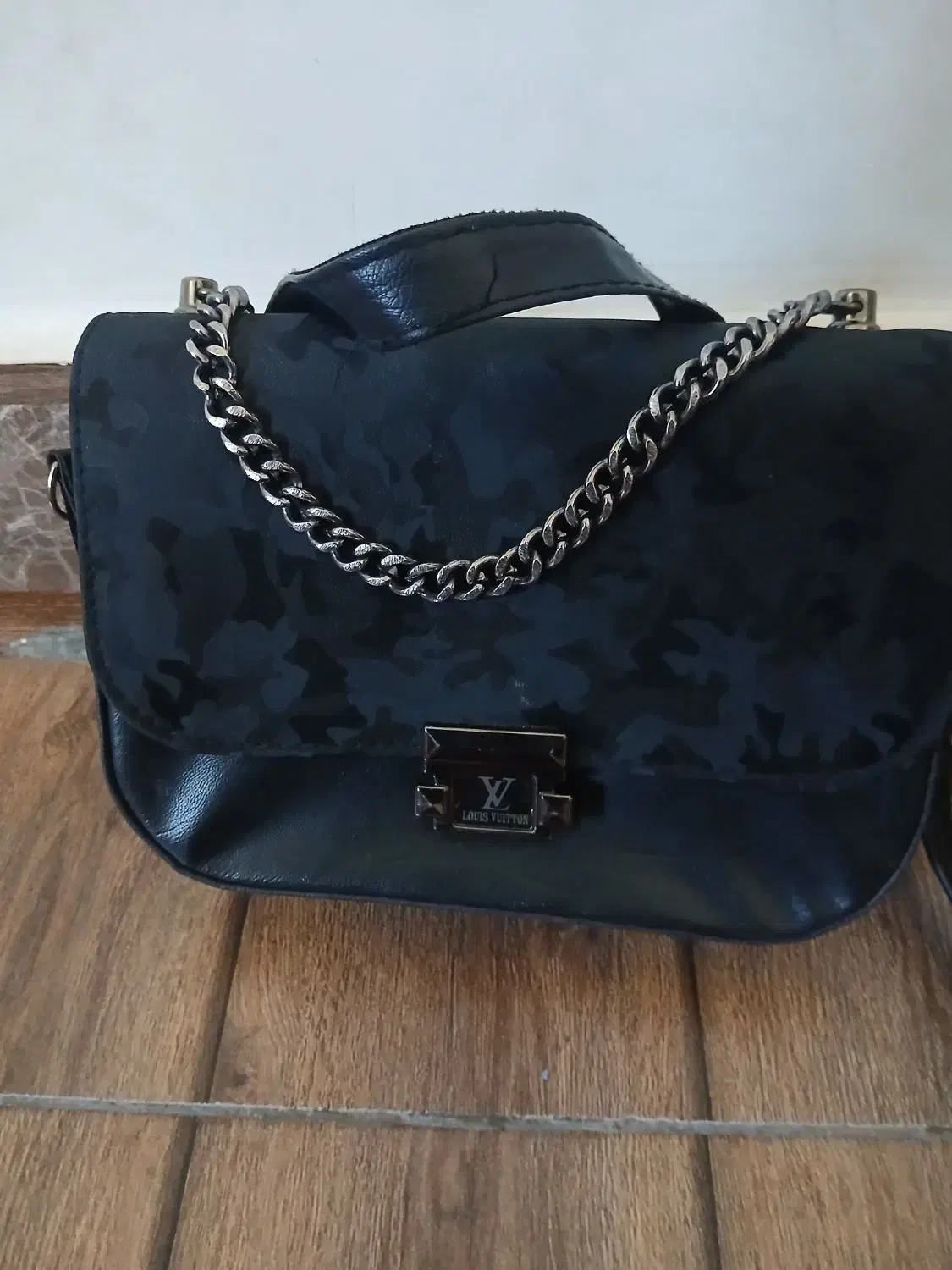 کیف|کیف، کفش، کمربند|قوچان, |دیوار