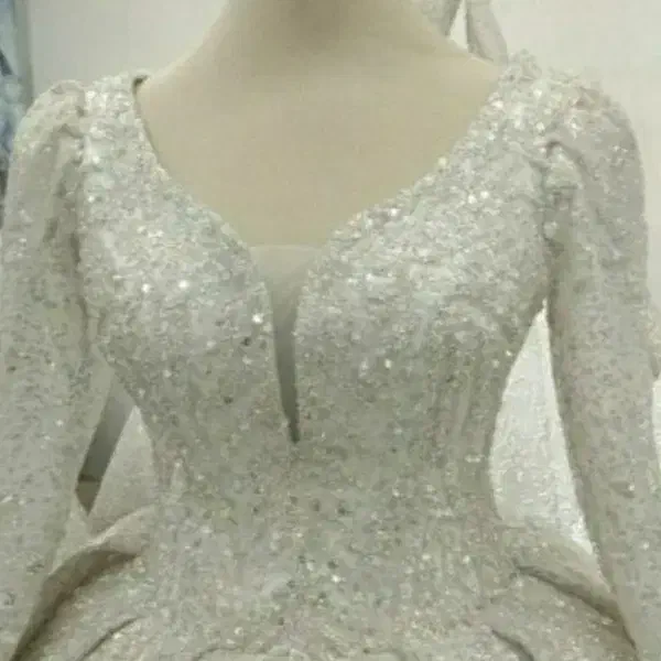 لباس عروس|لباس|اندیشه, اندیشه فاز ۵|دیوار