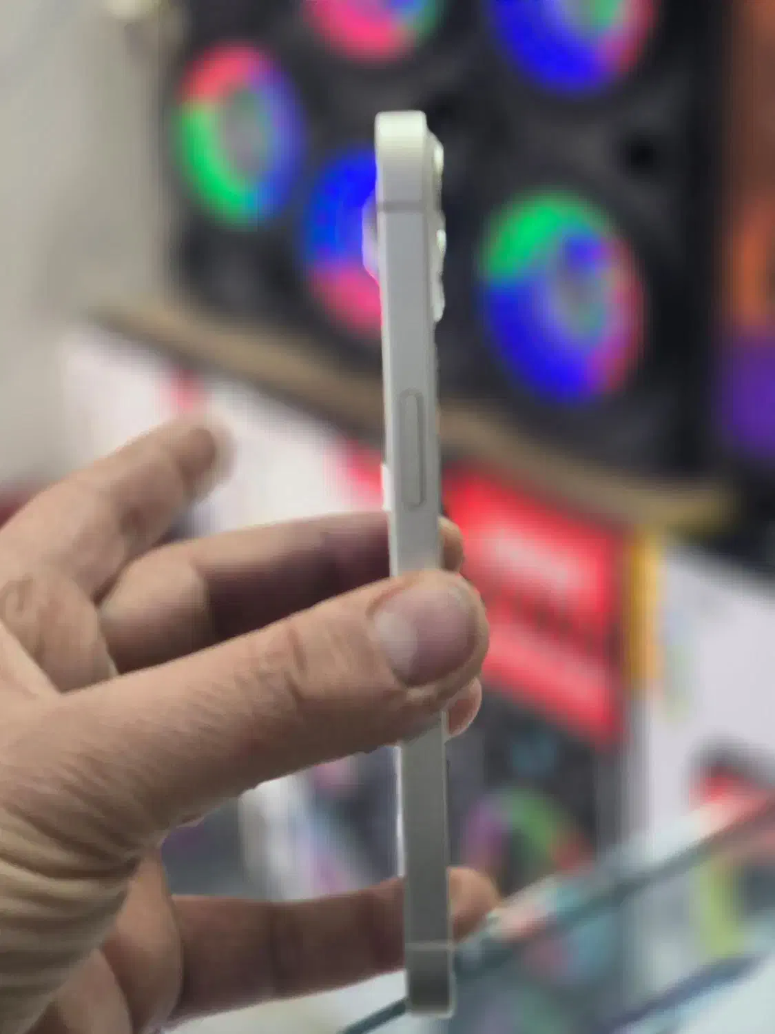 ایفون 13نرمال درحداکبند.|موبایل|کبودرآهنگ, |دیوار