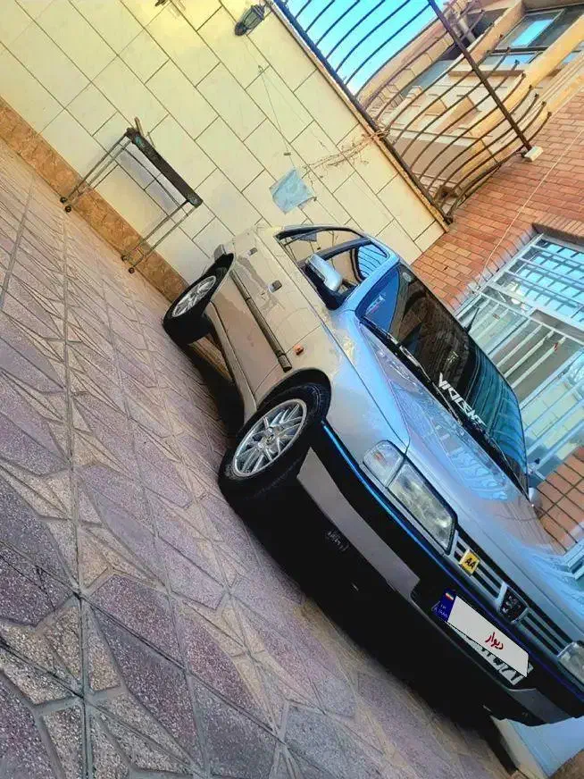 پژو ۴۰۵خانگی|خودرو سواری و وانت|شاهین‌شهر, شهرک گلدیس|دیوار