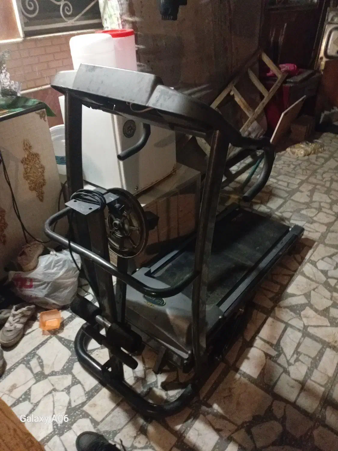 تردمیل|تجهیزات ورزشی|رودبنه, |دیوار