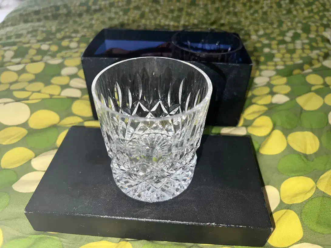 یک جفت لیوان کریستال امریکایی. کاملانو باجعبه.|کلکسیون اشیاء عتیقه|تهران, نارمک|دیوار