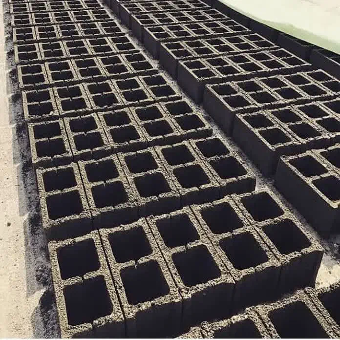 بلوک مناسب ترین قیمت بازار|مصالح و تجهیزات ساختمان|آباده, |دیوار