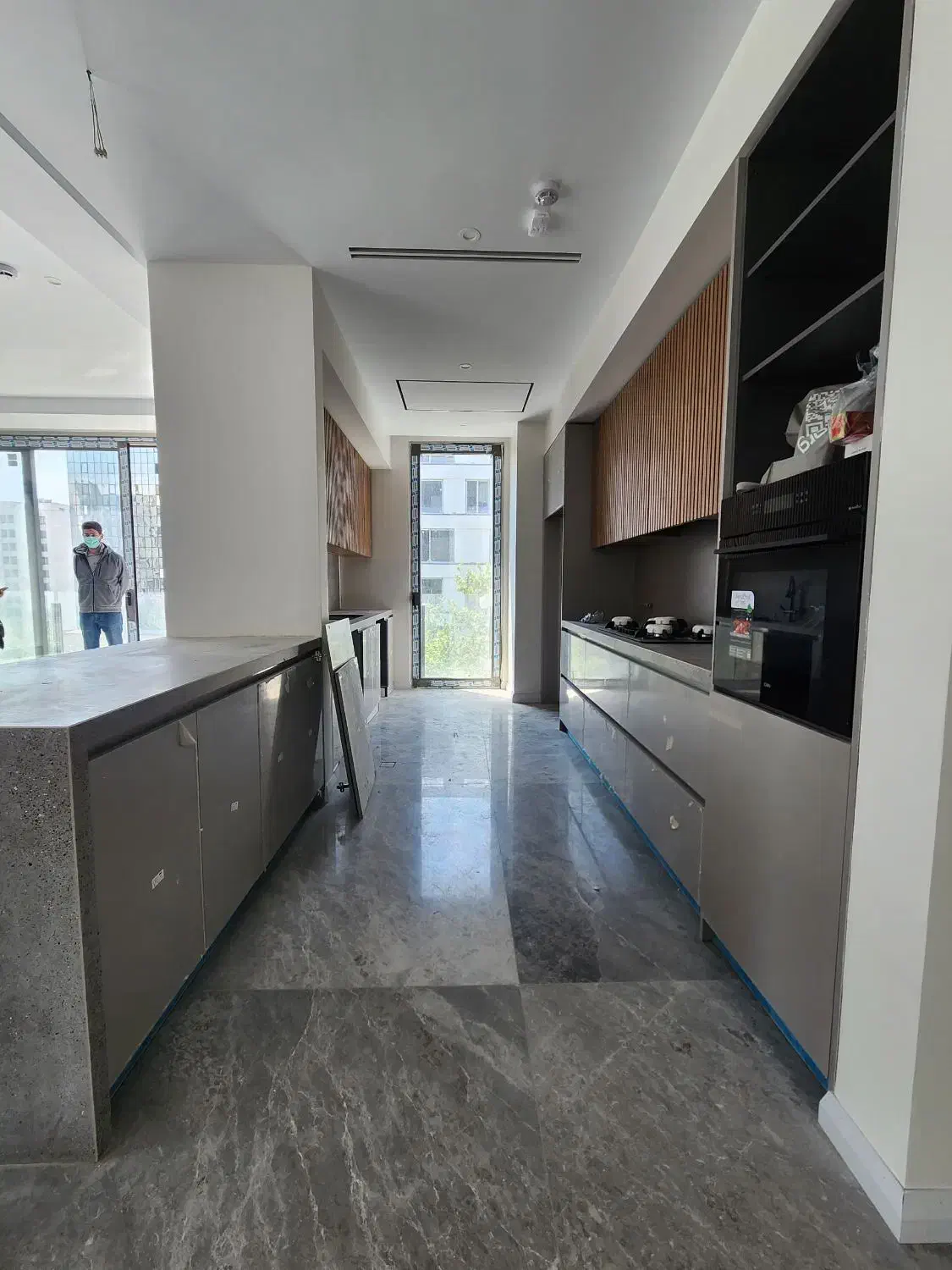 آپارتمان۱۹۰ متر ۳ خواب/ویو کوهستان/بدون مشرف