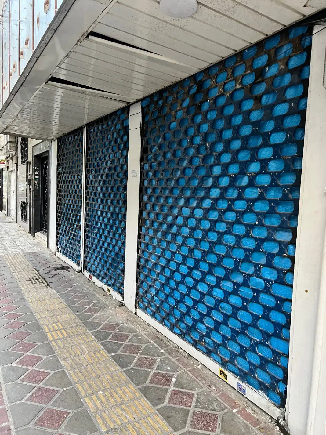 کرکره فلزی با فنر آلمانی سالم|مصالح و تجهیزات ساختمان|تهران, پرستار|دیوار