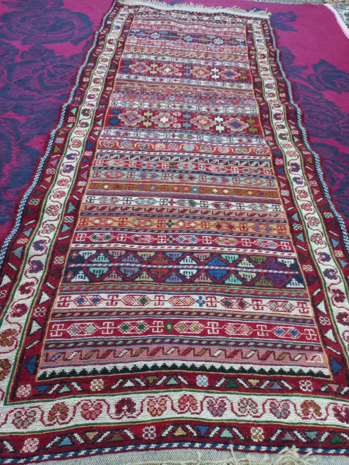 ورنی پشم اعلاء|فرش|تبریز, |دیوار