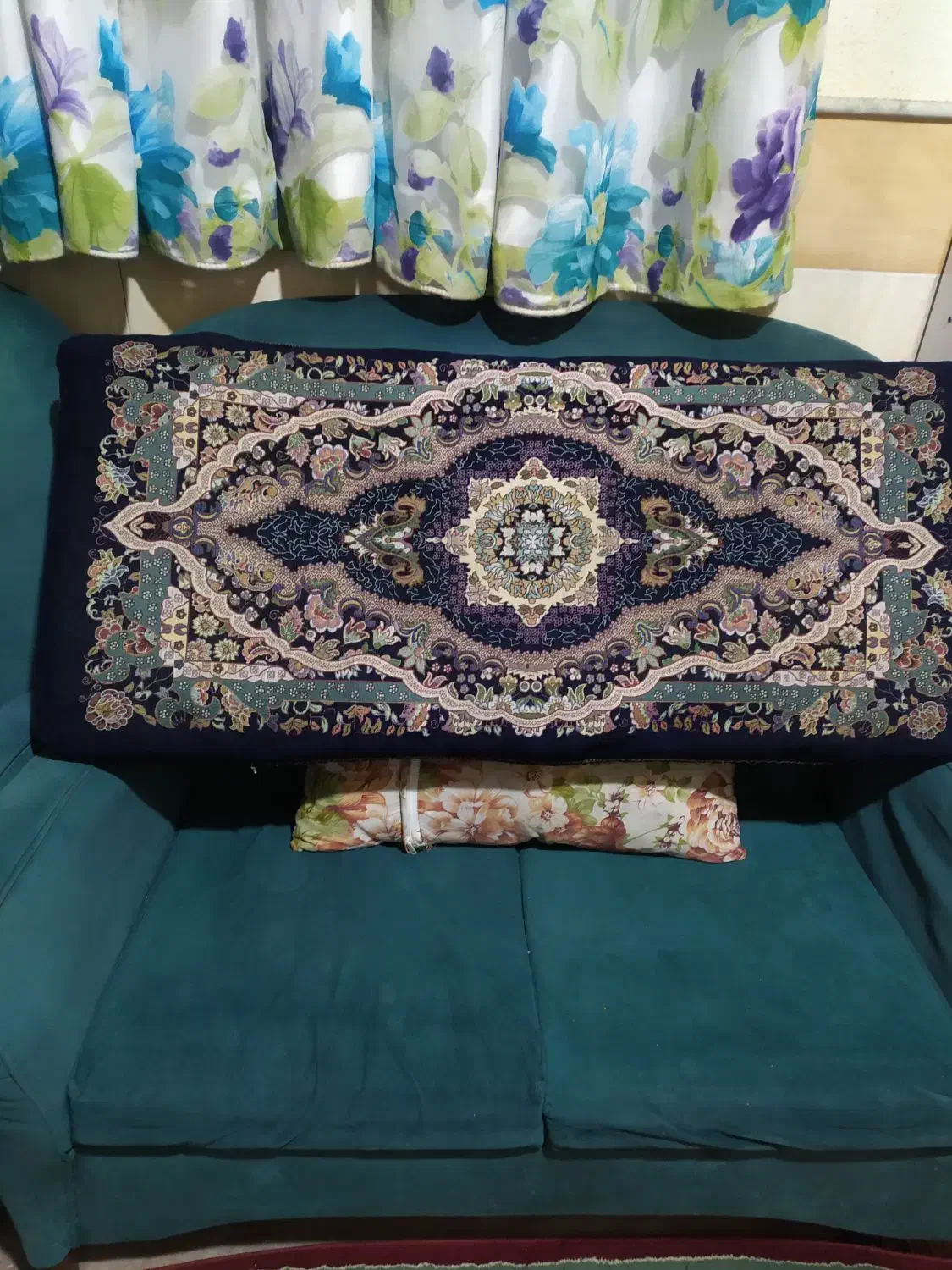 پشتی چهارتا فقط۱۲۰۰|پشتی|قم, چهل اختران|دیوار